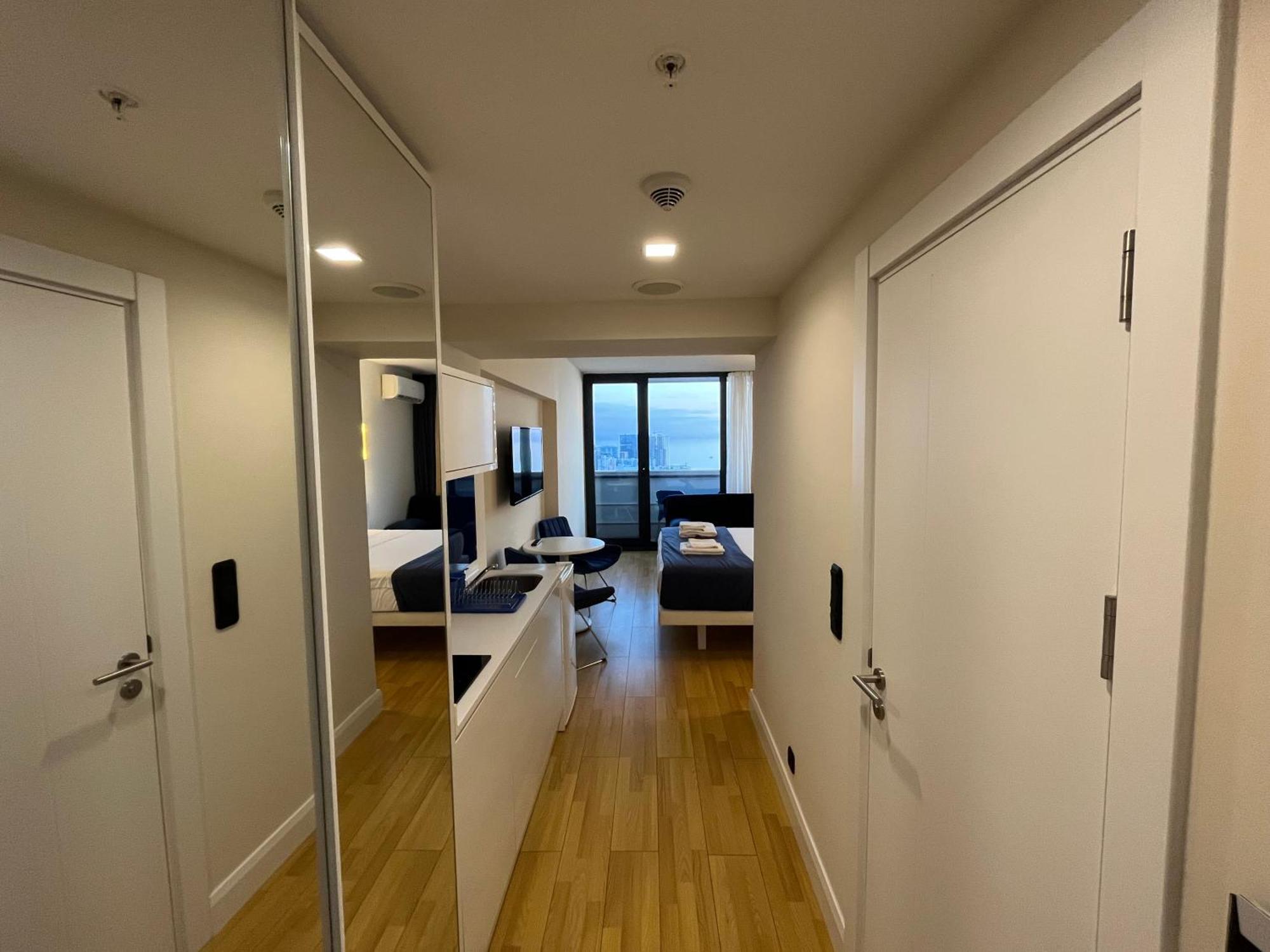 Orbi City Sun Tower 43 Floor Μπατούμι Εξωτερικό φωτογραφία