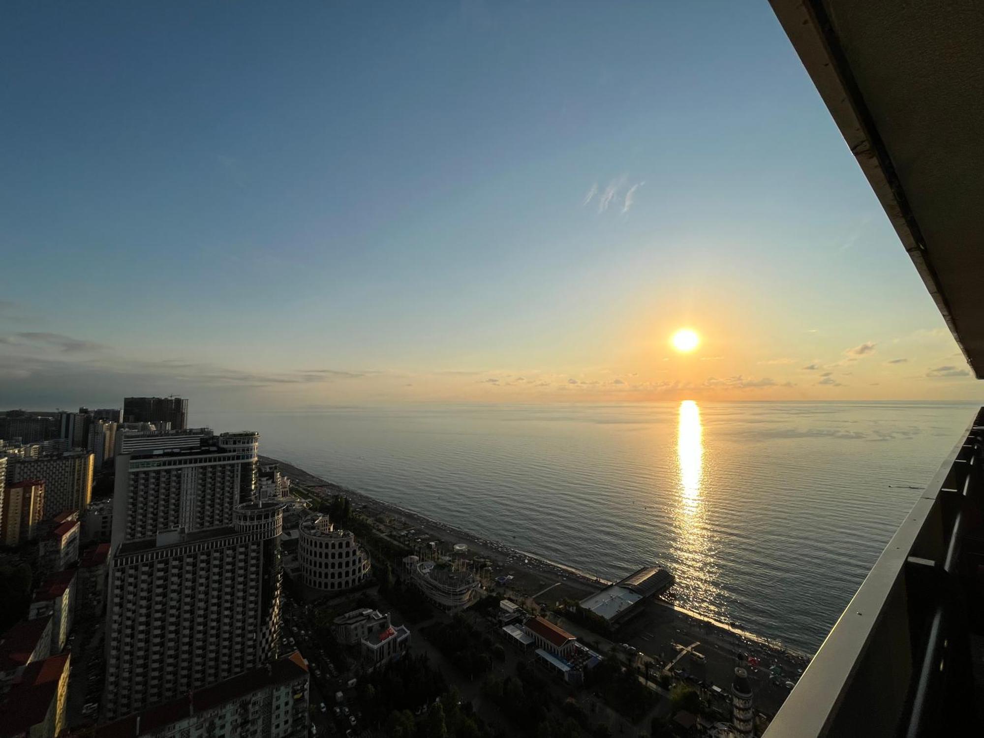 Orbi City Sun Tower 43 Floor Μπατούμι Εξωτερικό φωτογραφία